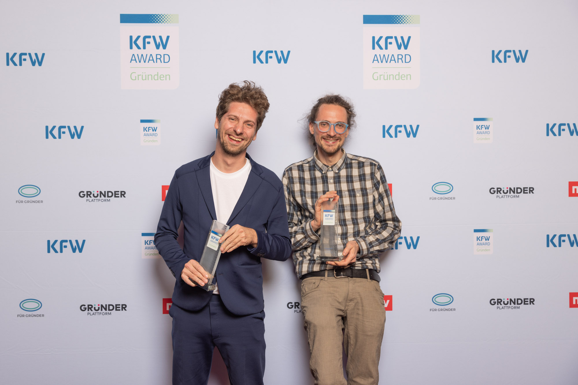 25 11 06 KfW Award Gruenden JonasWresch 0765 (vlnr  Matthias Röder, Fridolin Pflüger)